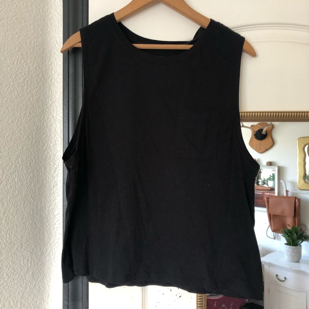 Krochet kids, muscle tank